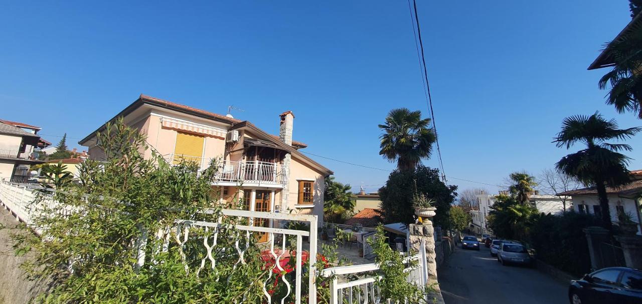 Garni Stanger Hotel Lovran Exterior photo
