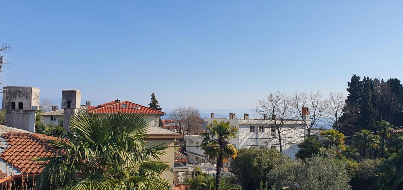 Garni Stanger Hotel Lovran Exterior photo